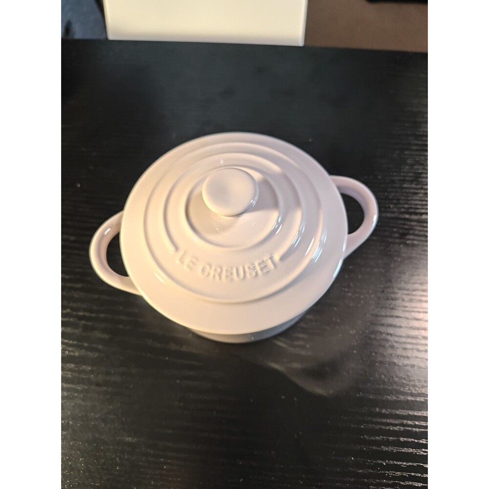 Le Creuset Mini Round Cocotte in Chiffon Pink 8 Oz. New In Box - Pink In Color